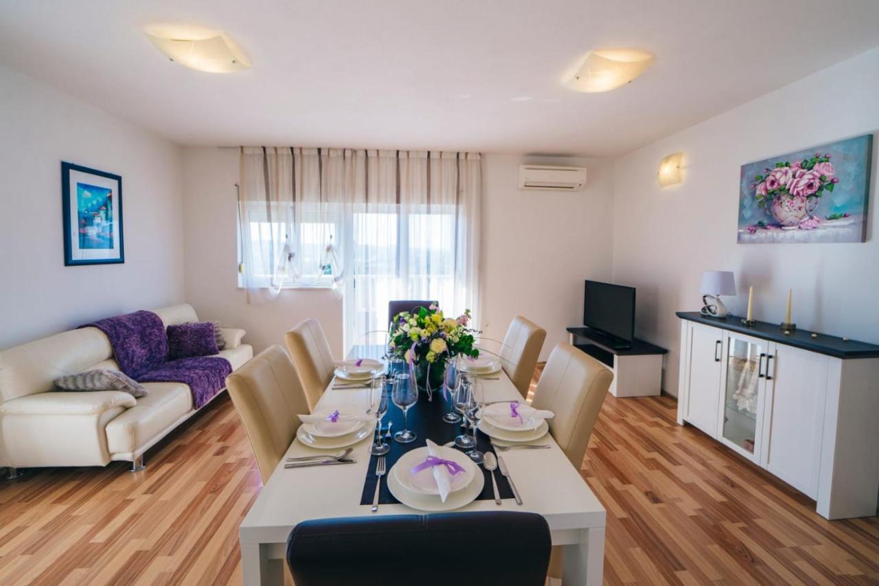 Apartmani Lucante Split Exterior photo